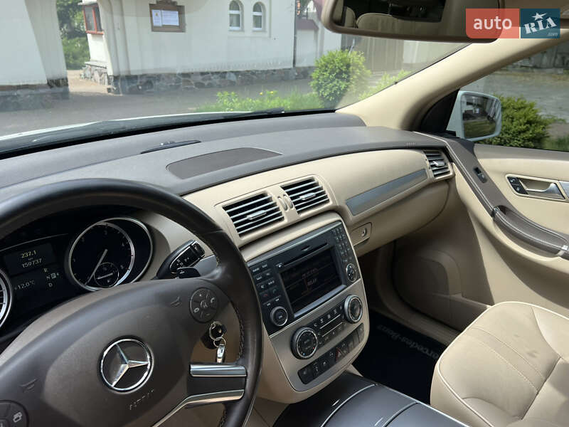 Минивэн Mercedes-Benz R-Class 2011 в Киеве
