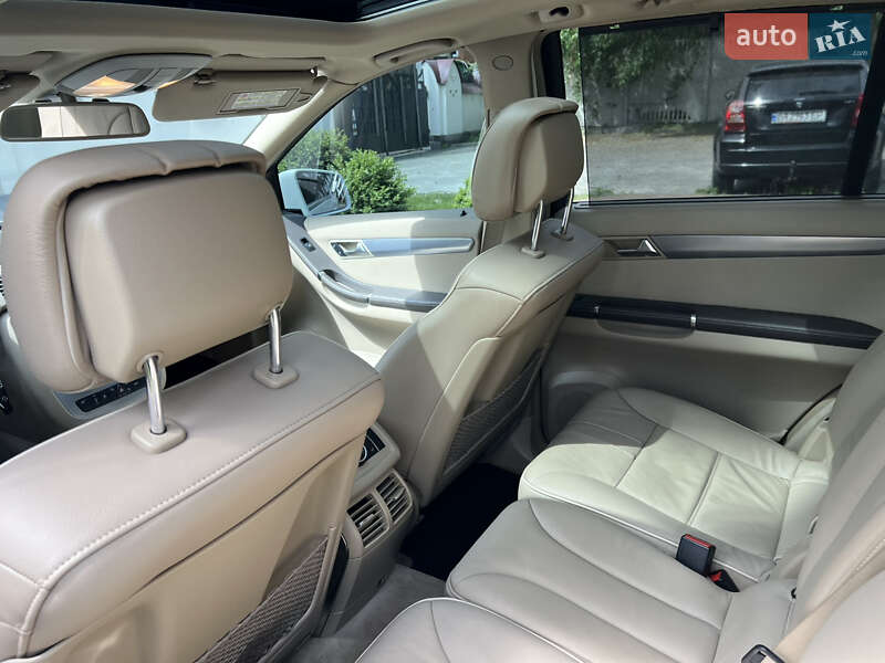 Минивэн Mercedes-Benz R-Class 2011 в Киеве