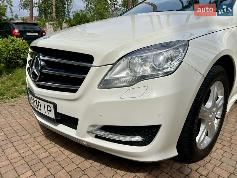 Минивэн Mercedes-Benz R-Class 2011 в Киеве