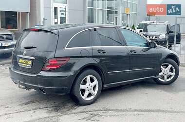 Минивэн Mercedes-Benz R-Class 2007 в 