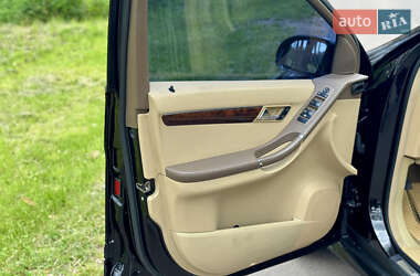 Минивэн Mercedes-Benz R-Class 2007 в 