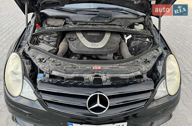 Минивэн Mercedes-Benz R-Class 2006 в 