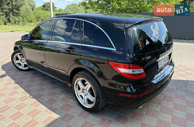 Минивэн Mercedes-Benz R-Class 2010 в 