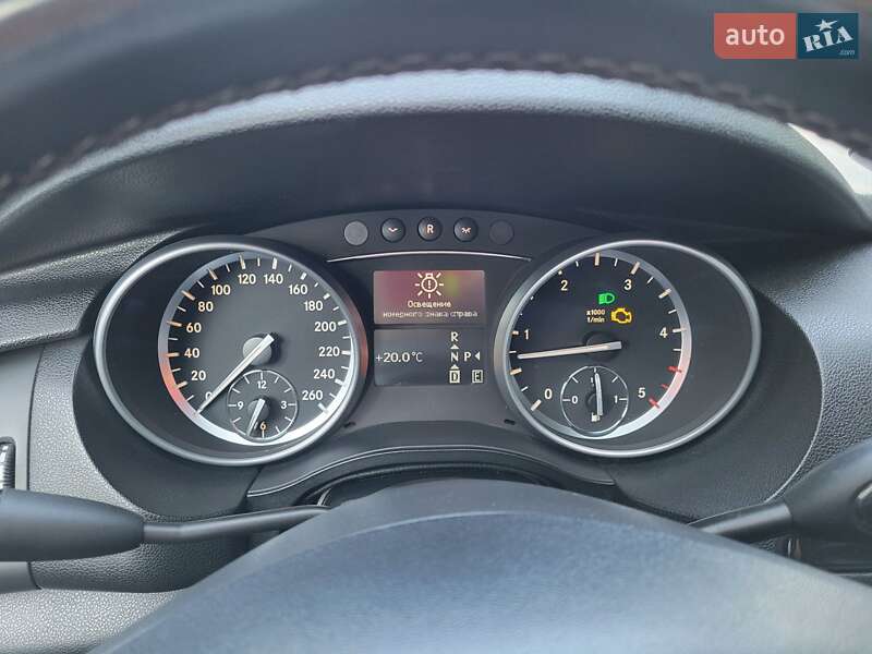Мінівен Mercedes-Benz R-Class 2013 в Хмельницькому
