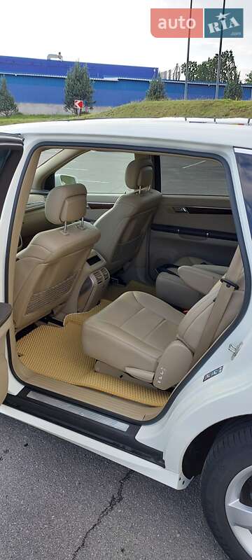 Минивэн Mercedes-Benz R-Class 2010 в Литине