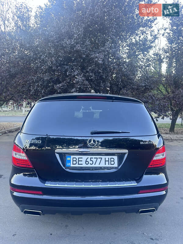 Универсал Mercedes-Benz R-Class 2010 в Николаеве