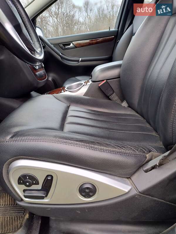 Минивэн Mercedes-Benz R-Class 2009 в Гостомеле