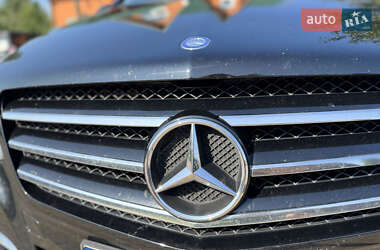 Минивэн Mercedes-Benz R-Class 2012 в 