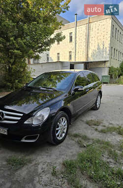 Минивэн Mercedes-Benz R-Class 2007 в 