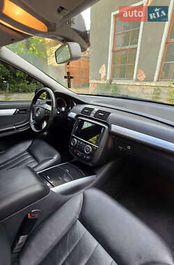 Минивэн Mercedes-Benz R-Class 2007 в 