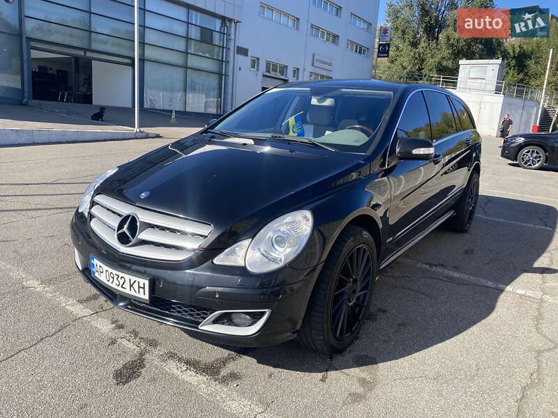 Минивэн Mercedes-Benz R-Class 2007 в 
