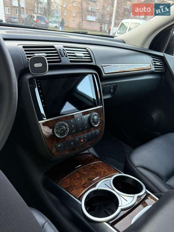 Мінівен Mercedes-Benz R-Class 2011 в Нововолинську