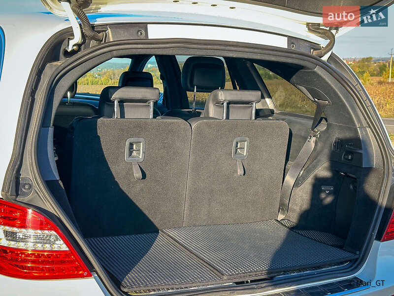 Мінівен Mercedes-Benz R-Class 2012 в Дніпрі