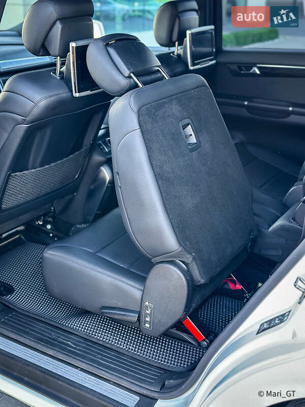 Мінівен Mercedes-Benz R-Class 2012 в Дніпрі