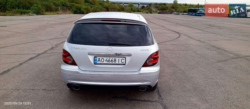 Мінівен Mercedes-Benz R-Class 2009 в Ужгороді