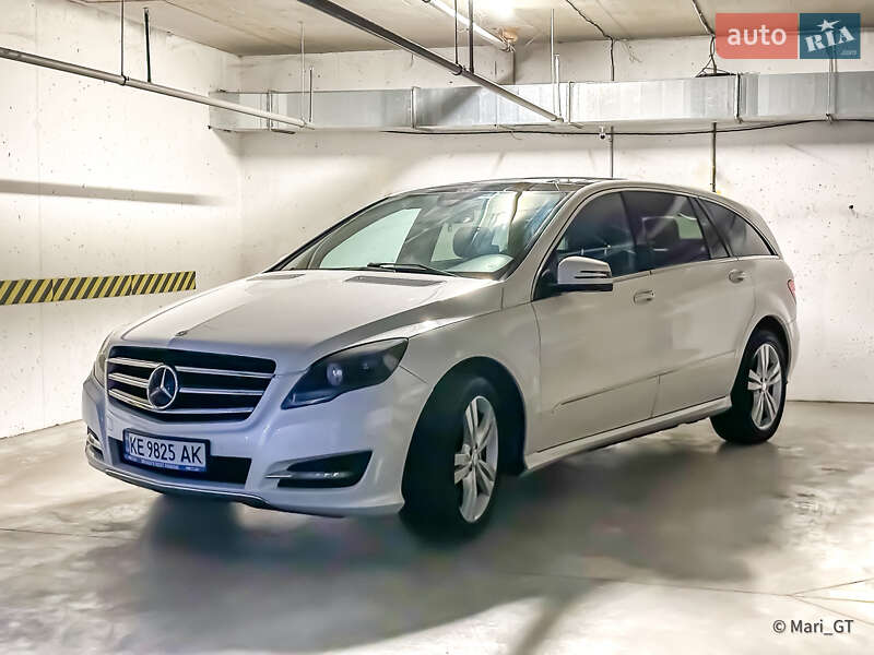 Минивэн Mercedes-Benz R-Class 2012 в Днепре