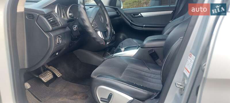 Минивэн Mercedes-Benz R-Class 2006 в Тячеве