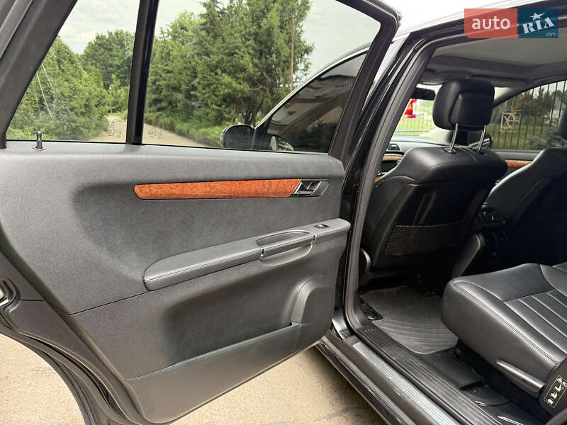 Мінівен Mercedes-Benz R-Class 2008 в Ніжині фото 10 Мінівен Mercedes-Benz R-Class 2008 в Ніжині