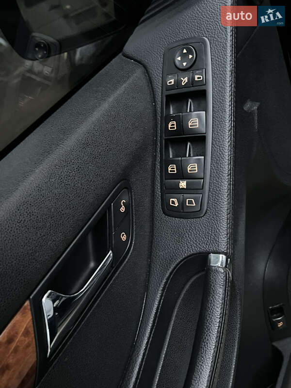 Минивэн Mercedes-Benz R-Class 2006 в Виннице