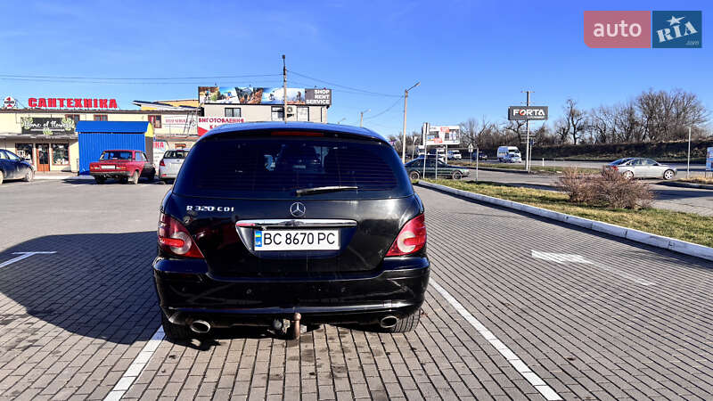 Минивэн Mercedes-Benz R-Class 2007 в Славском фото 4 Минивэн Mercedes-Benz R-Class 2007 в Славском