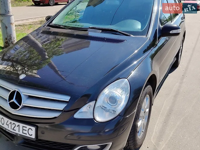 Mercedes-Benz R-Class