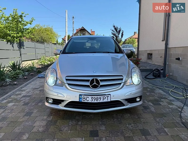 Mercedes-Benz R-Class
