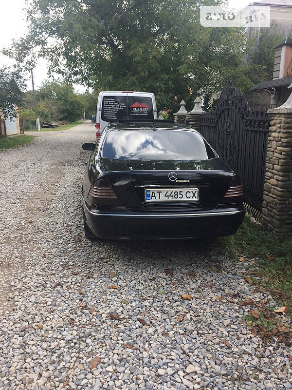 Mercedes-Benz S 320