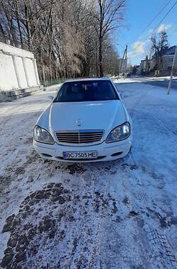 Седан Mercedes-Benz S 500 2000 в Бориславе