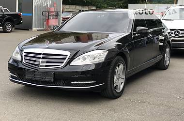 Mercedes-Benz S 600 V12 biturbo Guard B7 2011 Mercedes-Benz S 600 V12 biturbo Guard B7 2011