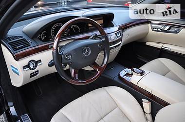 Седан Mercedes-Benz S-Class 2006 в Одессе