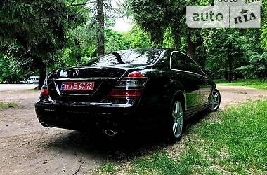 Седан Mercedes-Benz S-Class 2008 в 