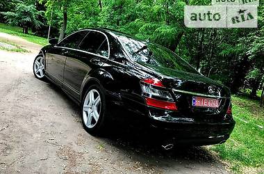 Седан Mercedes-Benz S-Class 2008 в 
