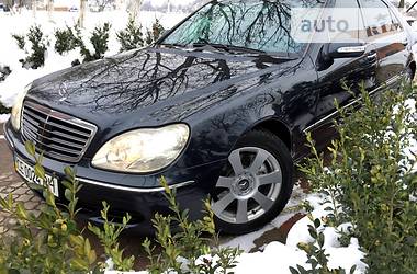 Седан Mercedes-Benz S-Class 2004 в Чернівцях