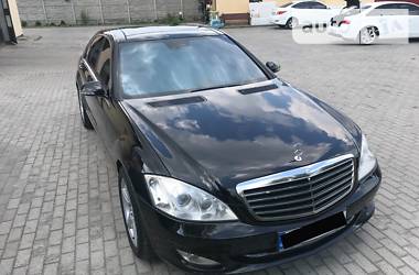 Седан Mercedes-Benz S-Class 2006 в Львове