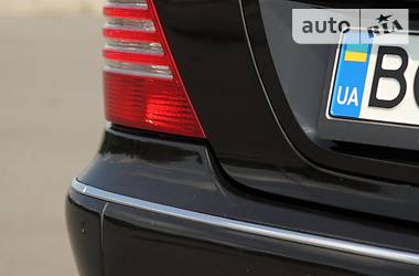 Седан Mercedes-Benz S-Class 2004 в 