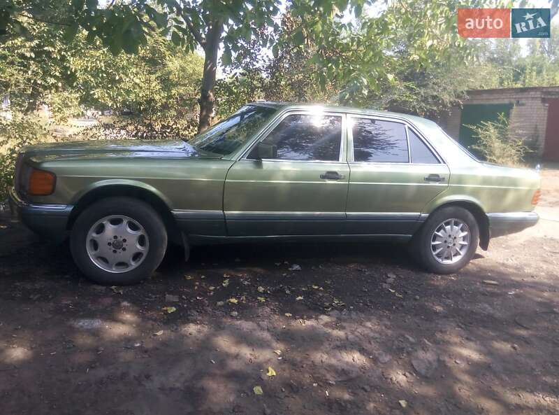 Mercedes-Benz S-Class 1986