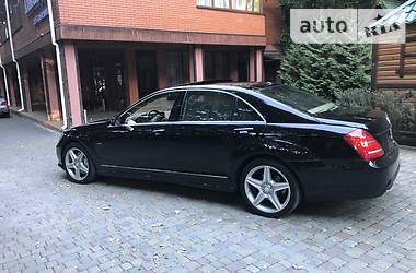 Седан Mercedes-Benz S-Class 2012 в Виннице