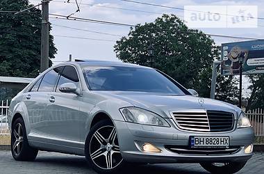 Седан Mercedes-Benz S-Class 2006 в 