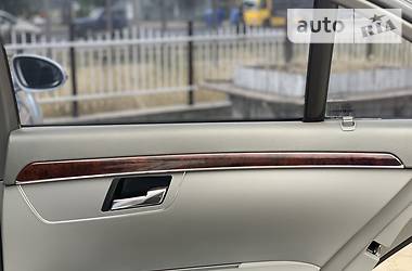 Седан Mercedes-Benz S-Class 2006 в 