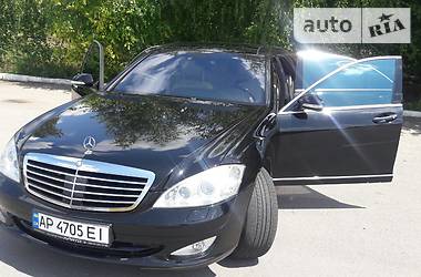 Седан Mercedes-Benz S-Class 2008 в 