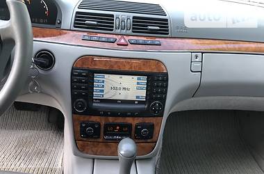 Седан Mercedes-Benz S-Class 2005 в 