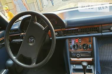 Седан Mercedes-Benz S-Class 1989 в 