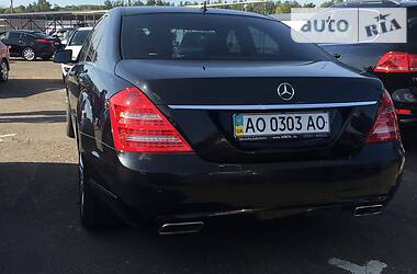 Седан Mercedes-Benz S-Class 2011 в 