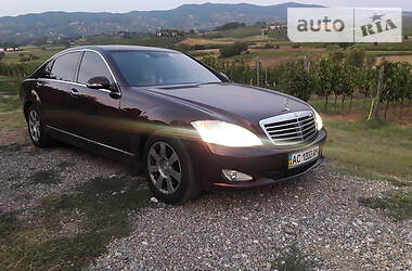 Седан Mercedes-Benz S-Class 2008 в Луцке