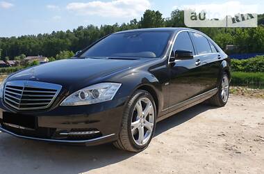 Седан Mercedes-Benz S-Class 2011 в Києві