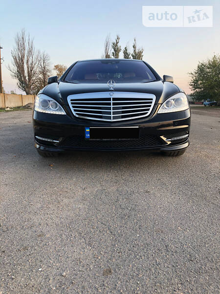 Седан Mercedes-Benz S-Class 2011 в Херсоне