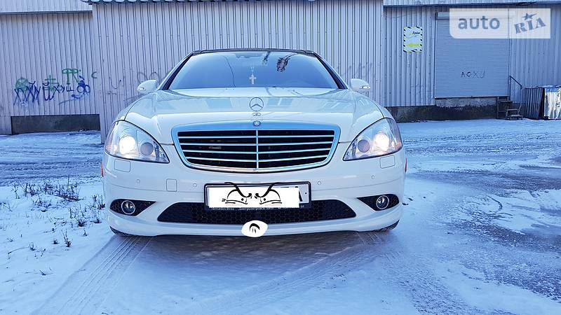 Седан Mercedes-Benz S-Class 2008 в 