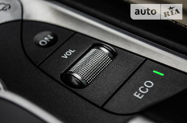 Седан Mercedes-Benz S-Class 2013 в 