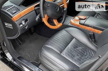 Седан Mercedes-Benz S-Class 2009 в 