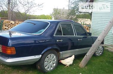 Лимузин Mercedes-Benz S-Class 1983 в Вижнице